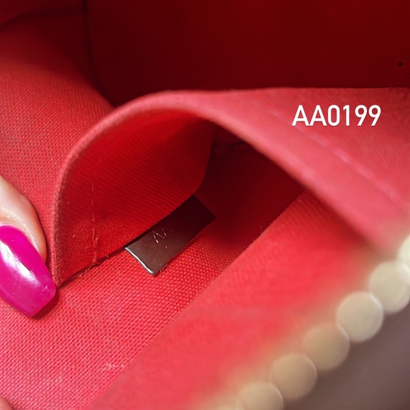 Authentic Louis Vuitton Alma purse - Picture 12 of 13